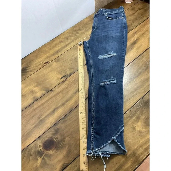 We The Free Distressed Raw Hem Skinny Jeans Size 31 - Picture 11 of 11